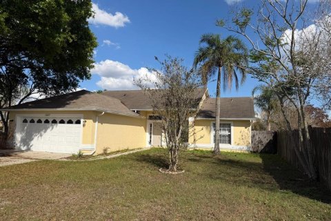Villa ou maison à louer à Orlando, Floride: 3 chambres, 126.25 m2 № 2112385 - photo 2