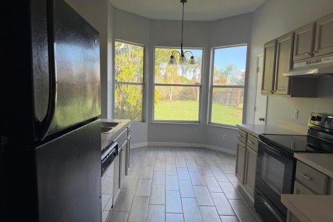 Villa ou maison à louer à Orlando, Floride: 3 chambres, 126.25 m2 № 2112385 - photo 6