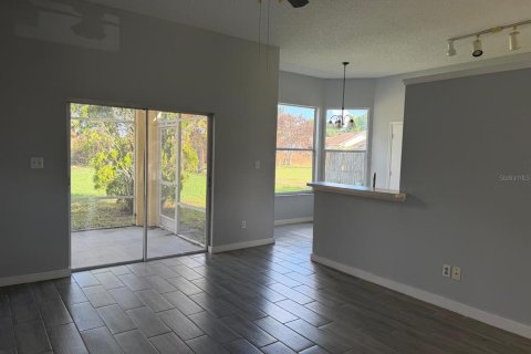 Villa ou maison à louer à Orlando, Floride: 3 chambres, 126.25 m2 № 2112385 - photo 8