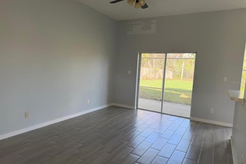 Villa ou maison à louer à Orlando, Floride: 3 chambres, 126.25 m2 № 2112385 - photo 7