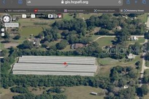 Land in Gibsonton, Florida № 309711 - photo 1