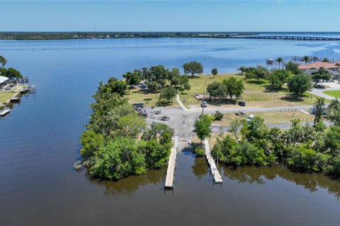 Villa ou maison à vendre à Port Charlotte, Floride: 4 chambres, 197.51 m2 № 1789704 - photo 25