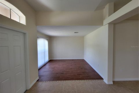 Villa ou maison à vendre à Port Charlotte, Floride: 4 chambres, 197.51 m2 № 1789704 - photo 5