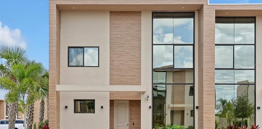 Townhouse in Kissimmee, Florida 4 bedrooms, 218.88 sq.m. № 690565