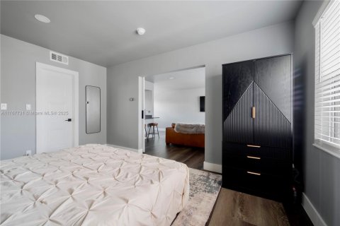 Condominio en venta en Fort Lauderdale, Florida, 1 dormitorio, 53.88 m2 № 1589311 - foto 24