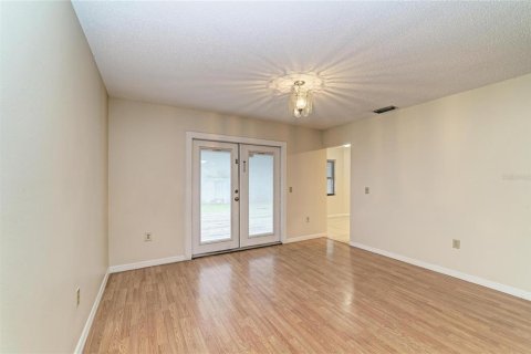 Casa en venta en Bradenton, Florida, 3 dormitorios, 151.9 m2 № 2408517 - foto 18