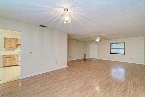 Casa en venta en Bradenton, Florida, 3 dormitorios, 151.9 m2 № 2408517 - foto 23