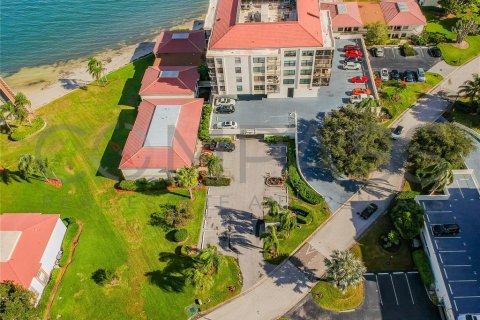 Снять в аренду кондоминиум в Сент-Питерсберг, Флорида 1 комната, 98.01м2, № 1334532 - фото 8