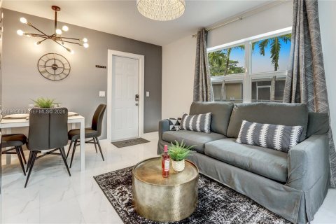 Снять в аренду квартиру в Холливуд, Флорида 1 спальня, 46.45м2, № 2048003 - фото 5