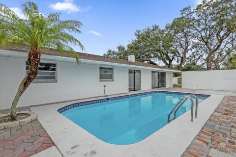 House in Orlando, Florida 4 bedrooms, 148.27 sq.m. № 1553392 - photo 26