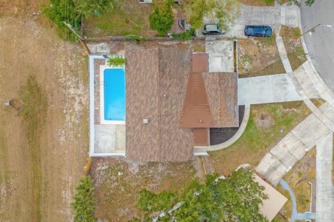 House in Orlando, Florida 4 bedrooms, 148.27 sq.m. № 1553392 - photo 30