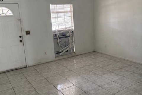 Casa en alquiler en Brandon, Florida, 3 dormitorios, 127.18 m2 № 1917419 - foto 22