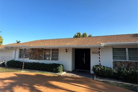 Casa en venta en Miami, Florida, 3 dormitorios, 161 m2 № 2058085 - foto 4