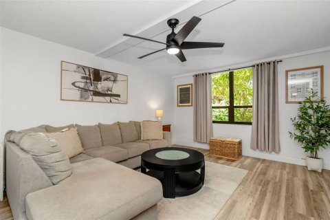 Copropriété à vendre à Clearwater, Floride: 1 chambre, 75.25 m2 № 2211489 - photo 7