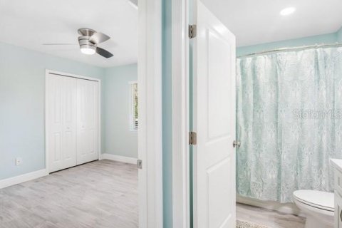 Купить коммерческую недвижимость в Порт-Шарлотт, Флорида 6 спален, 230.96м2, № 1827016 - фото 26