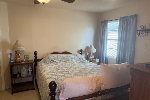 Casa en venta en Titusville, Florida, 4 dormitorios, 122.82 m2 № 1650026 - foto 12