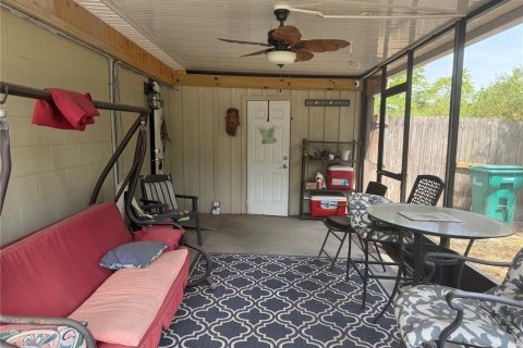 Casa en venta en Titusville, Florida, 4 dormitorios, 122.82 m2 № 1650026 - foto 3