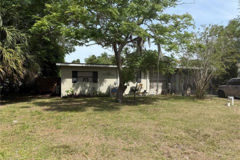 Casa en venta en Titusville, Florida, 4 dormitorios, 122.82 m2 № 1650026 - foto 1
