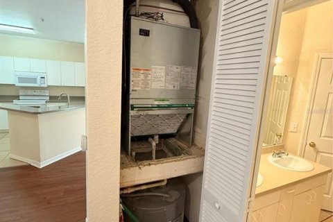 Condominio en alquiler en Orlando, Florida, 1 dormitorio, 72.65 m2 № 1907429 - foto 12