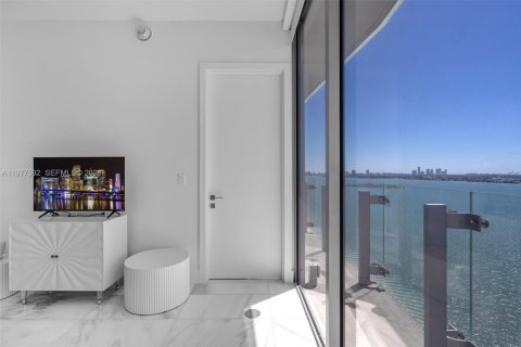 Condo à Miami, Floride, 1 chambre  № 2047489