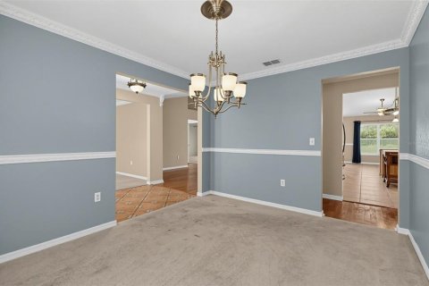 Villa ou maison à vendre à Winter Haven, Floride: 4 chambres, 238.48 m2 № 2298408 - photo 8