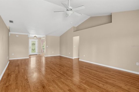 Villa ou maison à vendre à Winter Haven, Floride: 4 chambres, 238.48 m2 № 2298408 - photo 11