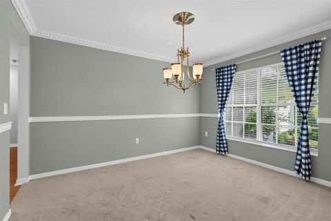 Villa ou maison à vendre à Winter Haven, Floride: 4 chambres, 238.48 m2 № 2298408 - photo 6