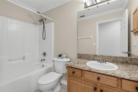 Villa ou maison à vendre à Winter Haven, Floride: 4 chambres, 238.48 m2 № 2298408 - photo 29