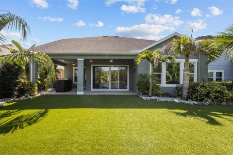 House in Odessa, Florida 4 bedrooms, 264.31 sq.m. № 2200321 - photo 21