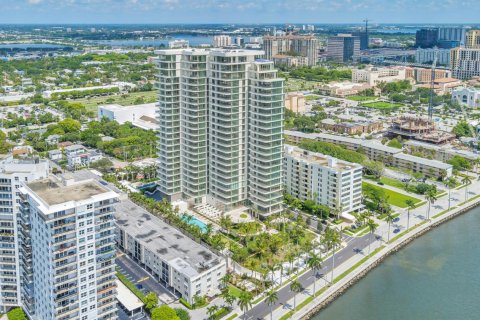 Condominio en venta en West Palm Beach, Florida, 2 dormitorios, 189.89 m2 № 2250084 - foto 30