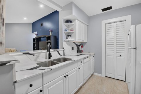 Copropriété à vendre à Boynton Beach, Floride: 2 chambres, 82.13 m2 № 2251363 - photo 14