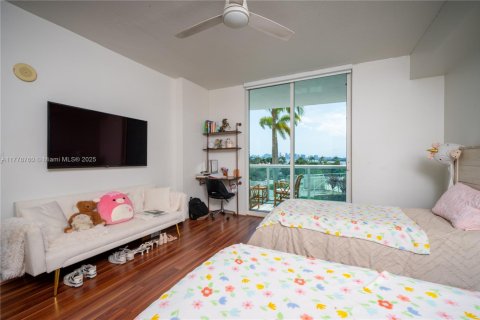 Condominio en venta en North Bay Village, Florida, 2 dormitorios, 116.22 m2 № 1735710 - foto 28