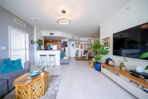 Condominio en venta en North Bay Village, Florida, 2 dormitorios, 116.22 m2 № 1735710 - foto 26