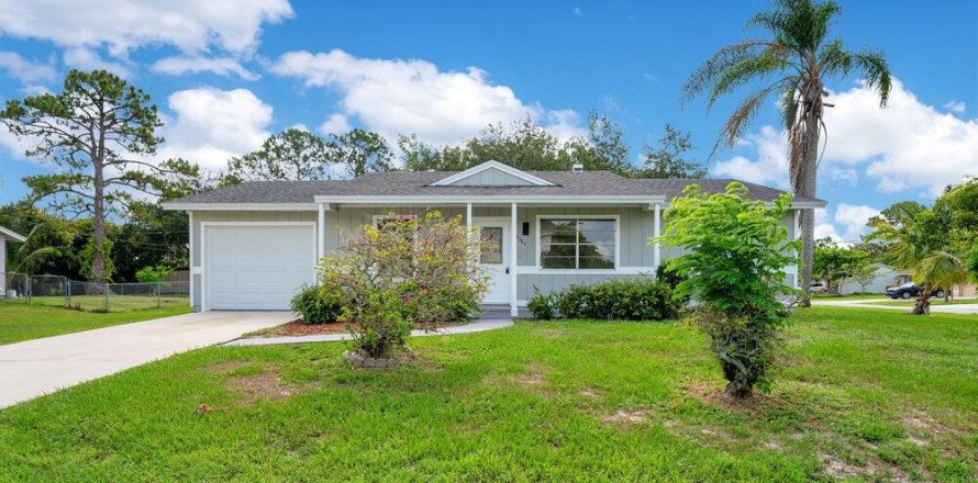 Villa ou maison à Port St. Lucie, Floride 2 chambres, 85.93 m2 № 2363011