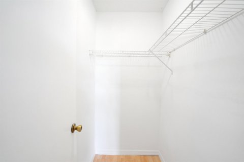 Villa ou maison à louer à Port St. Lucie, Floride: 2 chambres, 85.93 m2 № 2363011 - photo 10