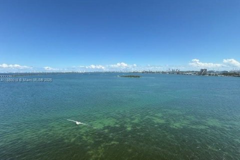 Купить кондоминиум в Майами, Флорида 1 комната, 153.1м2, № 2035184 - фото 12