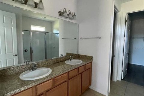Villa ou maison à louer à Kissimmee, Floride: 4 chambres, 196.58 m2 № 2207571 - photo 8