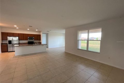 Villa ou maison à louer à Kissimmee, Floride: 4 chambres, 196.58 m2 № 2207571 - photo 7