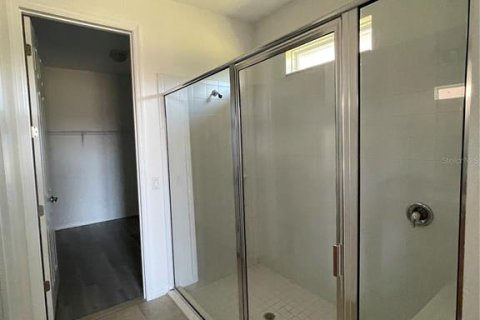 Villa ou maison à louer à Kissimmee, Floride: 4 chambres, 196.58 m2 № 2207571 - photo 9