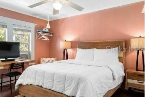 Hotel en venta en Saint Petersburg, Florida, 412.21 m2 № 1755553 - foto 9