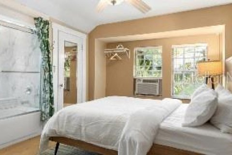 Hotel en venta en Saint Petersburg, Florida, 412.21 m2 № 1755553 - foto 12
