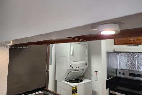 Apartment in Tamarac, Florida 3 bedrooms, 108.42 sq.m. № 2069335 - photo 26