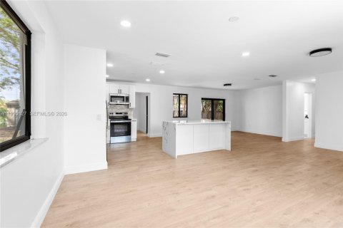 Casa en alquiler en Davie, Florida, 3 dormitorios, 204.01 m2 № 2055558 - foto 5