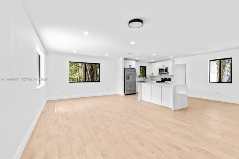 Casa en alquiler en Davie, Florida, 3 dormitorios, 204.01 m2 № 2055558 - foto 12