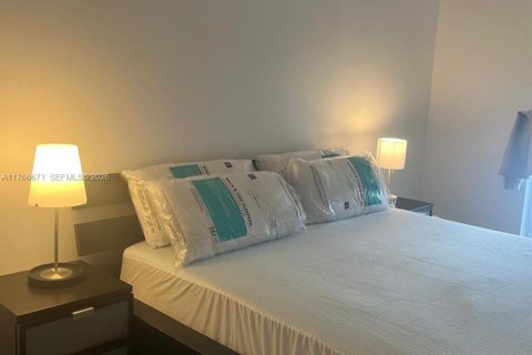 Condo in Aventura, Florida, 1 bedroom  № 1868619 - photo 25