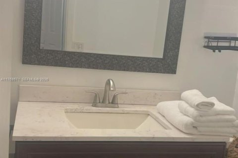 Condo in Aventura, Florida, 1 bedroom  № 1868619 - photo 28