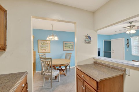 Condominio en venta en Boynton Beach, Florida, 1 dormitorio, 52.95 m2 № 2147342 - foto 16