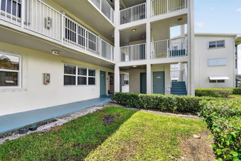 Condominio en venta en Boynton Beach, Florida, 1 dormitorio, 52.95 m2 № 2147342 - foto 7