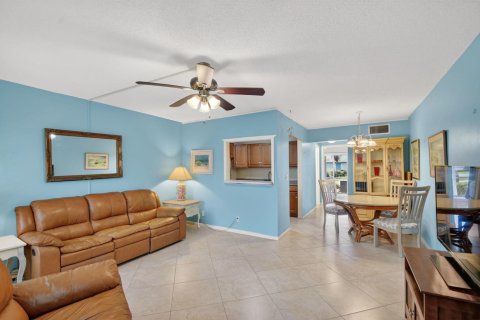 Condominio en venta en Boynton Beach, Florida, 1 dormitorio, 52.95 m2 № 2147342 - foto 3