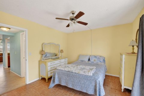 Condominio en venta en Boynton Beach, Florida, 1 dormitorio, 52.95 m2 № 2147342 - foto 5